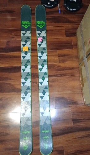 Black crows magnis - skis, 149.3